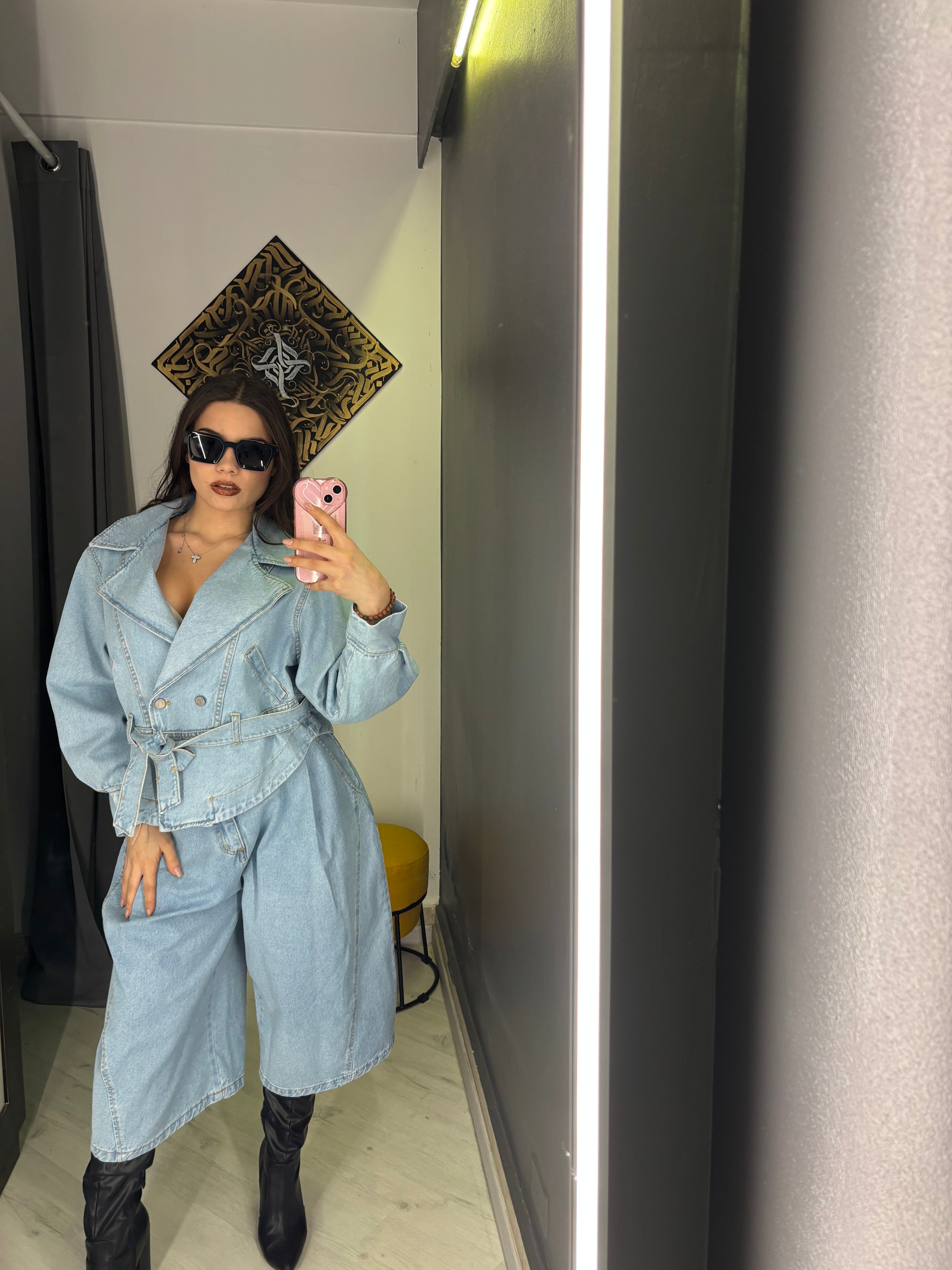 Completo Denim Oversize “Urban Chic” – Giacca Cinturata + Pantalone Wide Leg