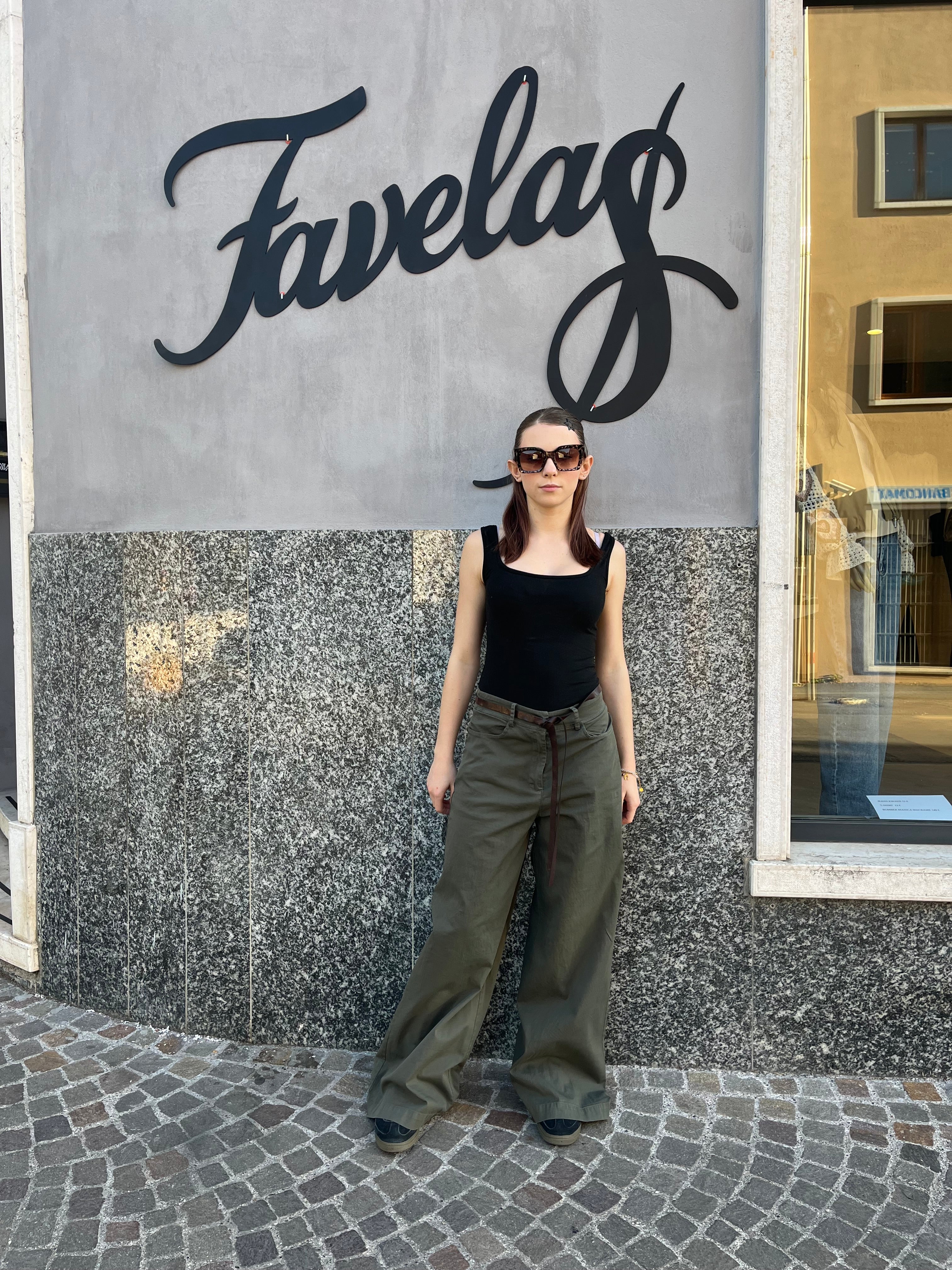 Pantalone Verde Oliva a palazzo con Cintura – Stile Urban Donna