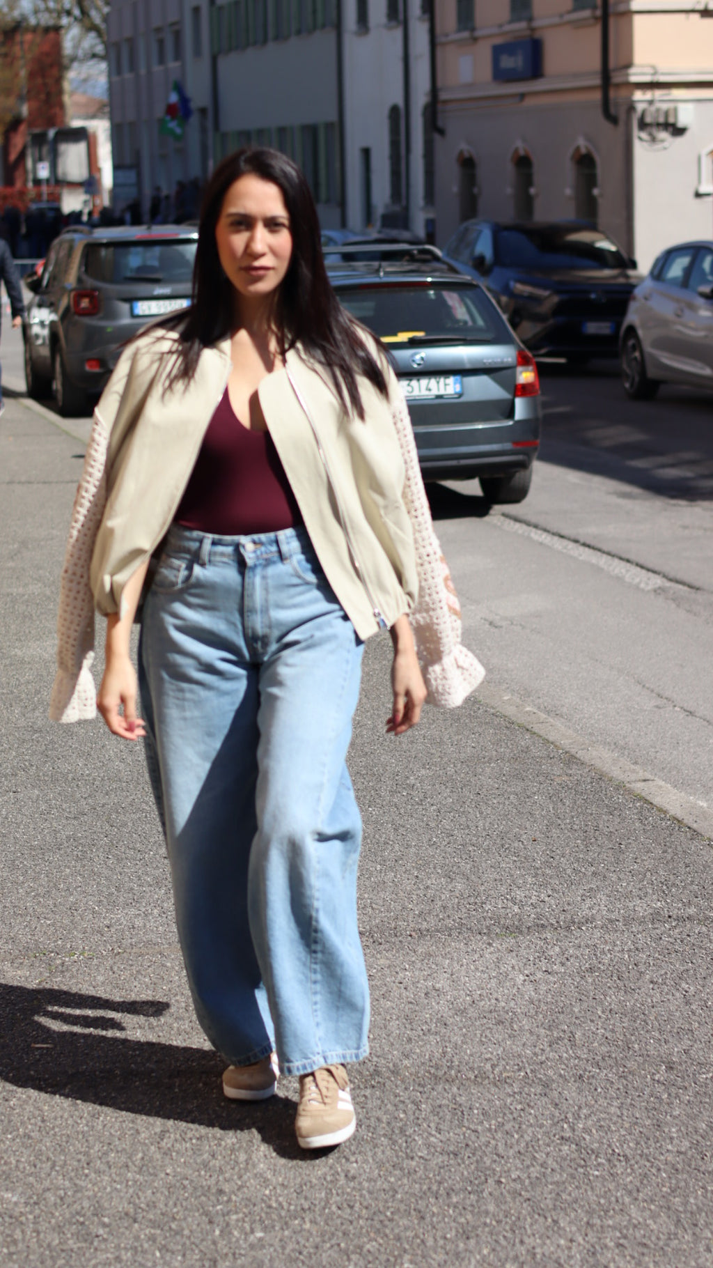 Bomber con manica in macrame