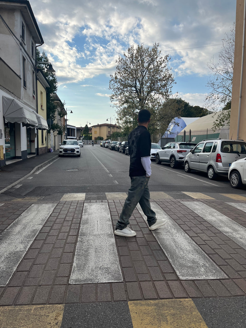 Jeans Relaxed Fit Destroyed – Favelas Streetwear Edition