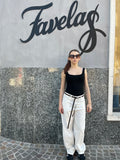 Pantalone Bianco Relaxed Fit con Cintura – Stile Minimal Donna