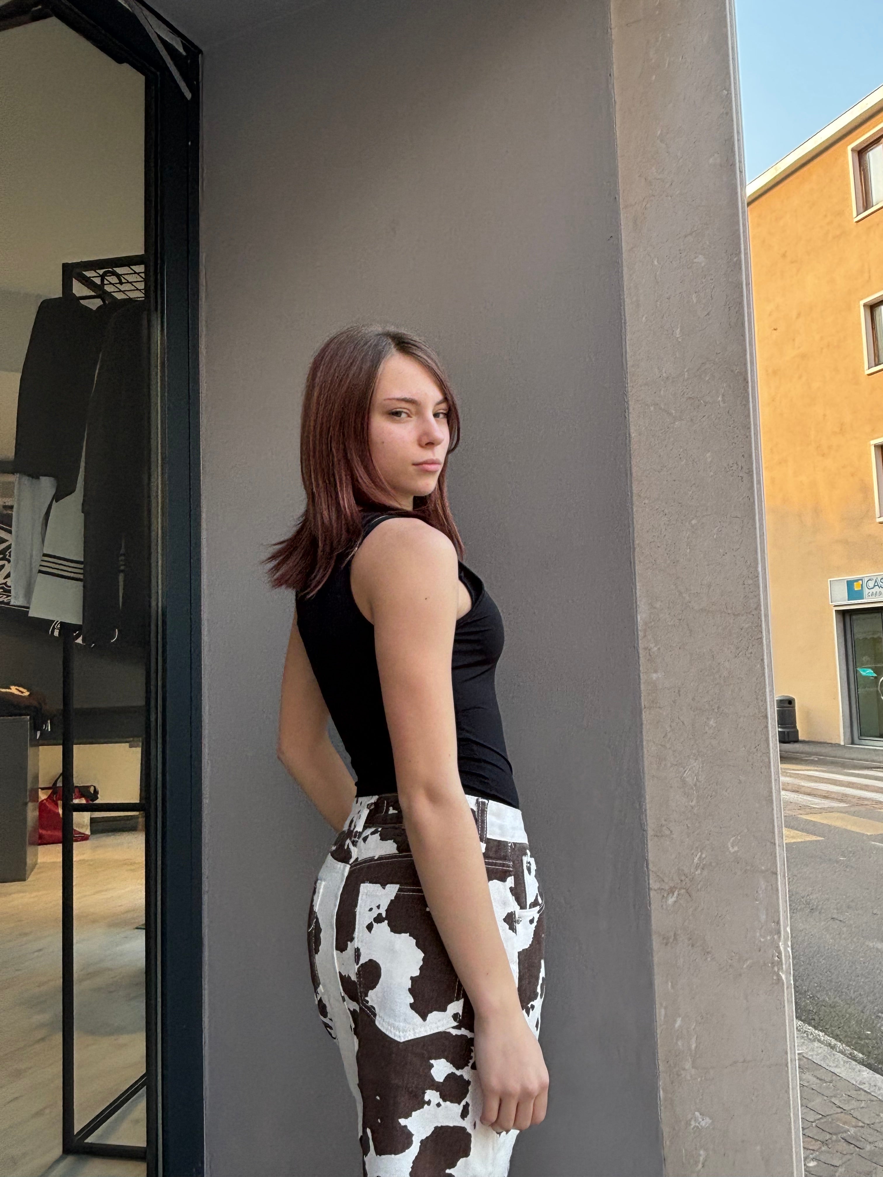 Body Nero Basic Senza Maniche – Must-Have Versatile