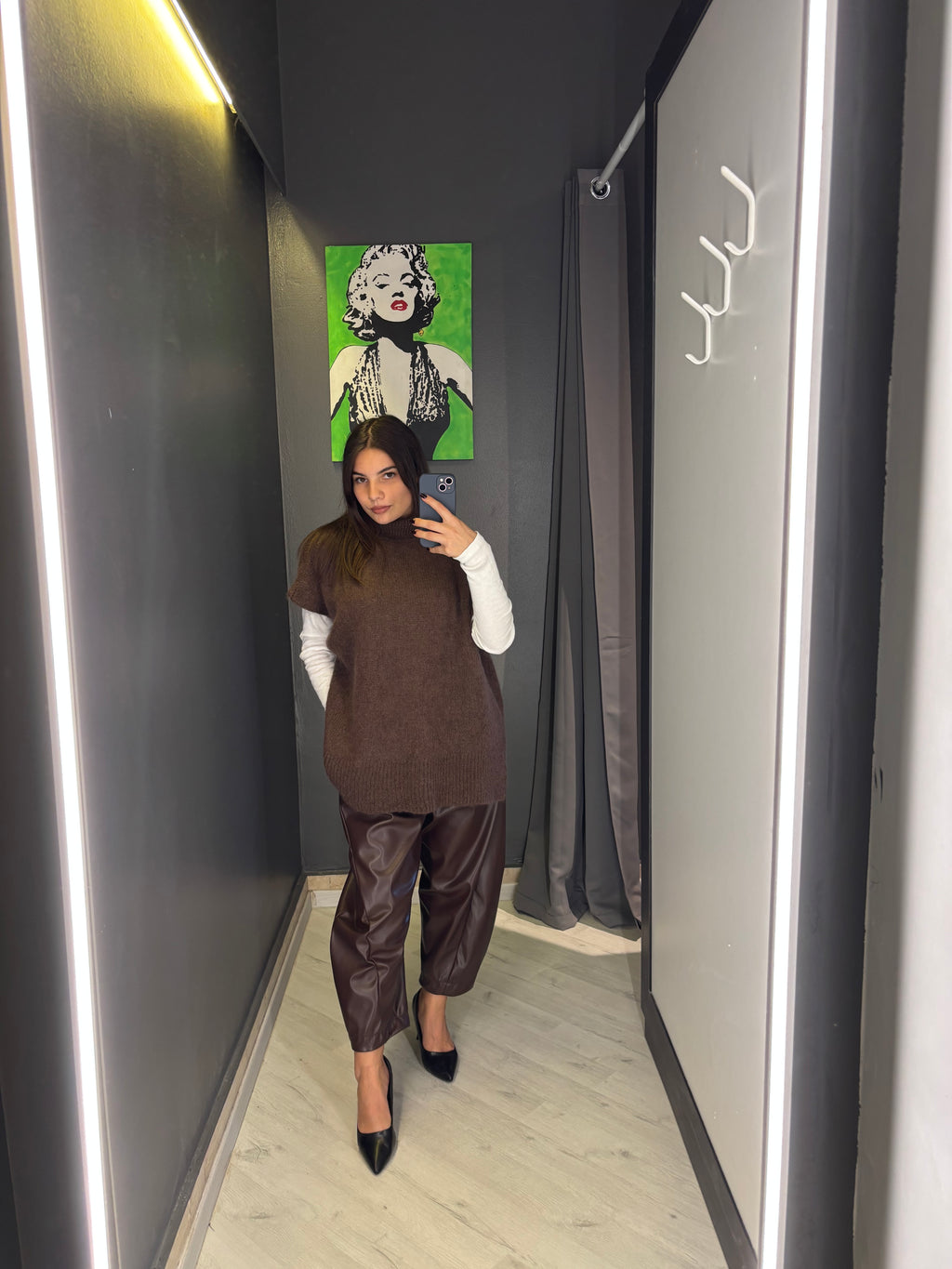 Pantaloni in Ecopelle Chocolate – Stile Urban Chic