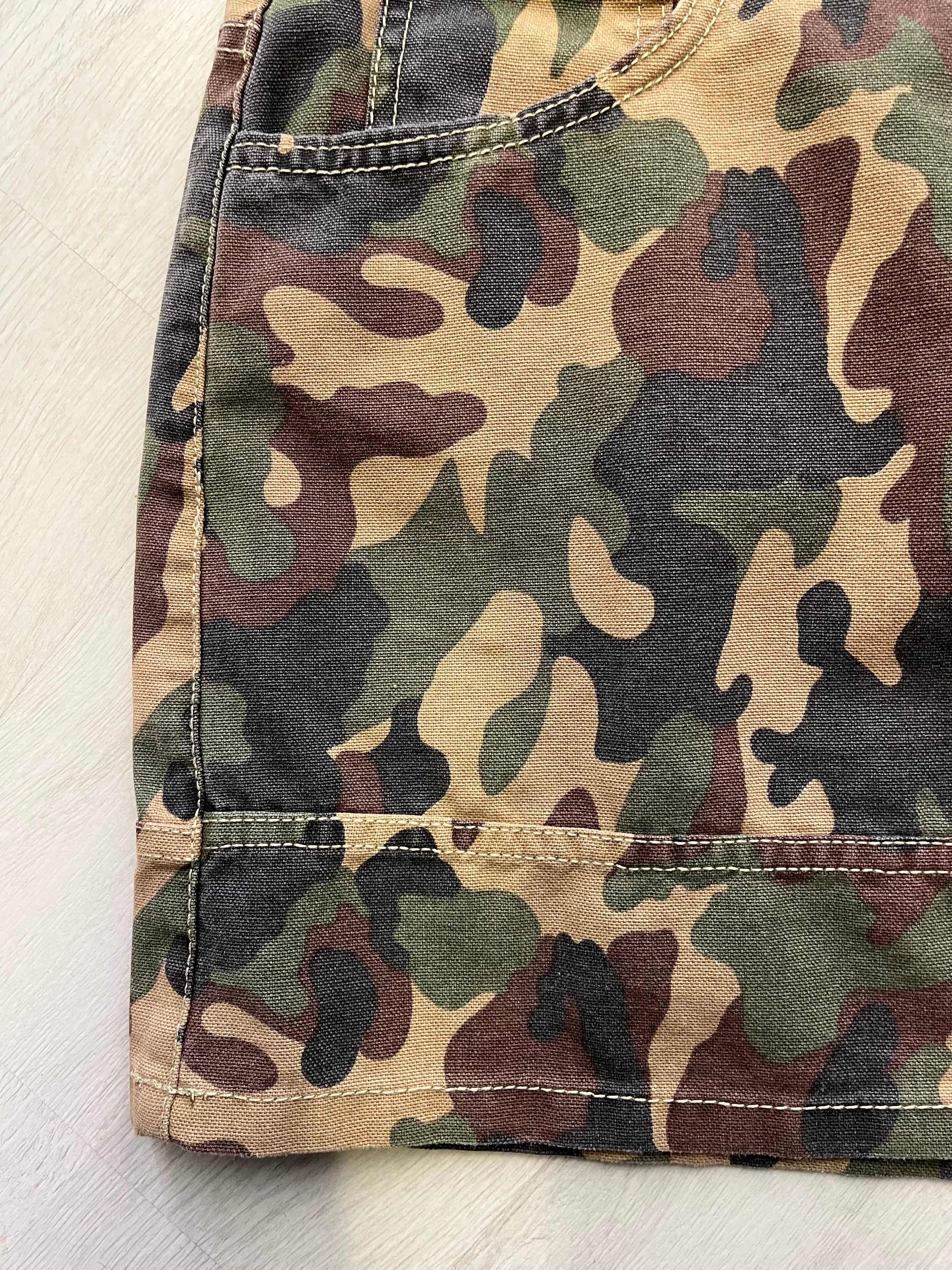 Gonna Mini Camouflage Urban – Stile Streetwear Grintoso