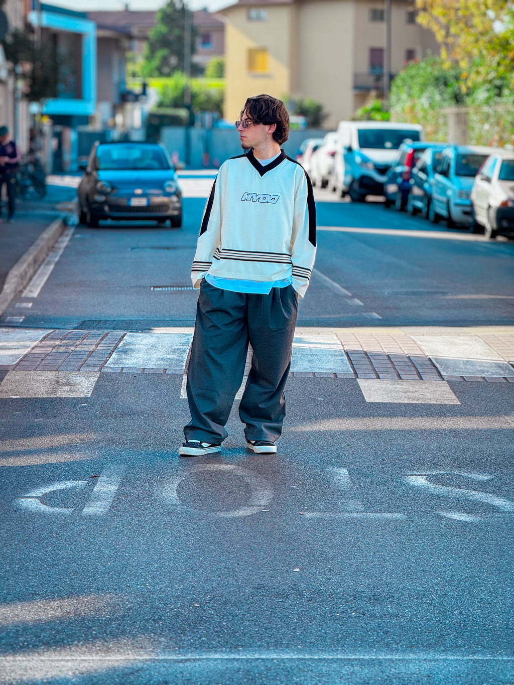 Pantaloni Baggy Street Essential – Comfort e Stile Oversize