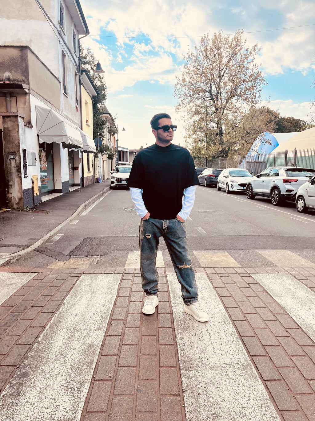 Jeans Relaxed Fit Destroyed – Favelas Streetwear Edition