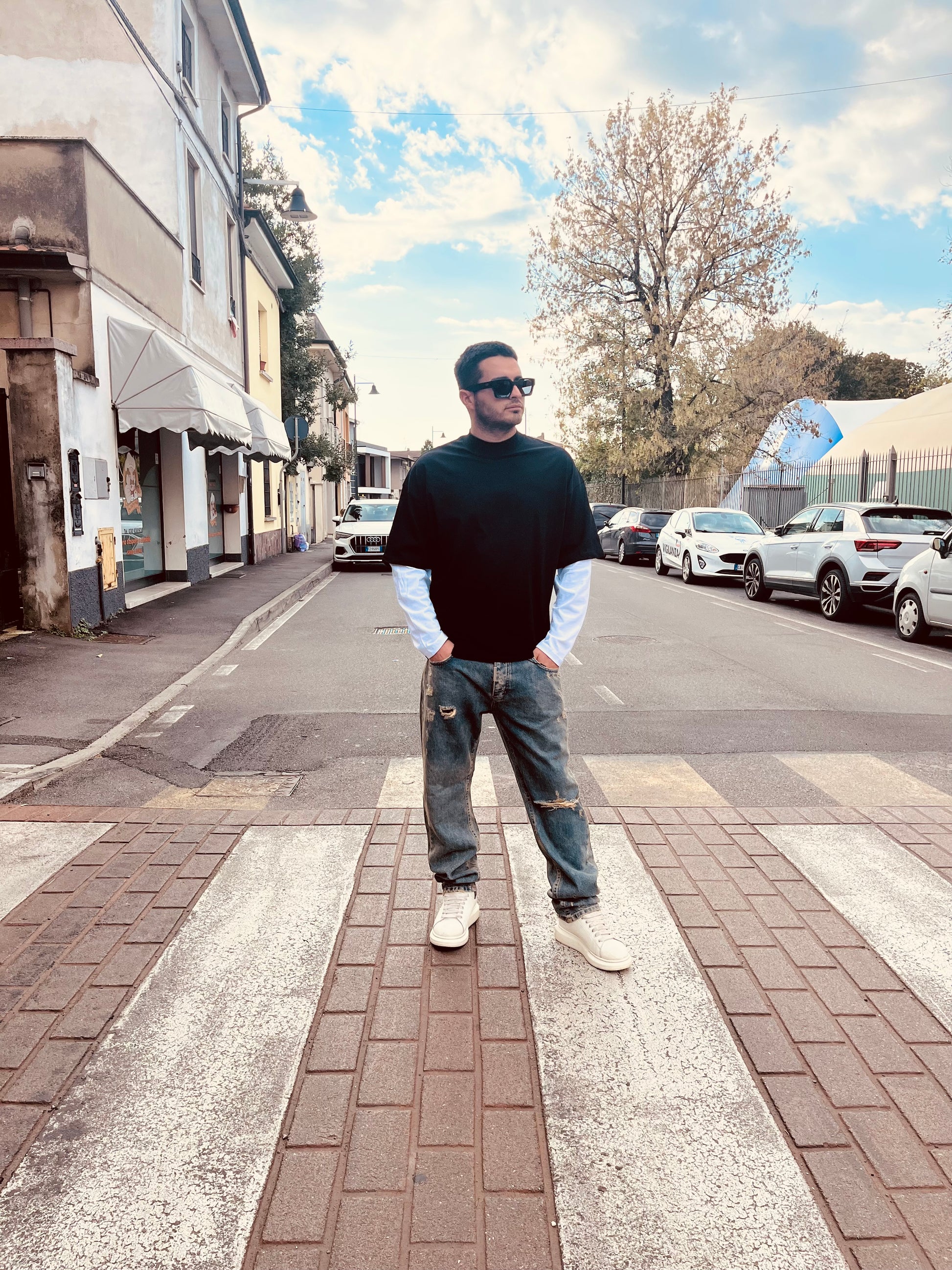 Jeans Relaxed Fit Destroyed – Favelas Streetwear Edition