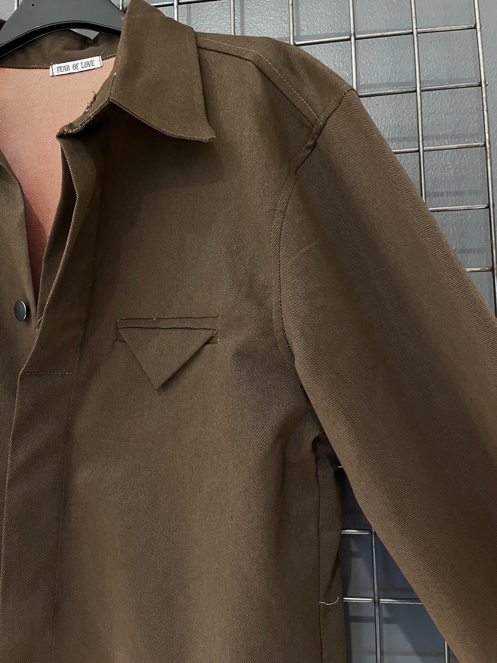 Completo Streetwear Caffè — Camicia Oversize + Pantalone Cargo Relax Fit