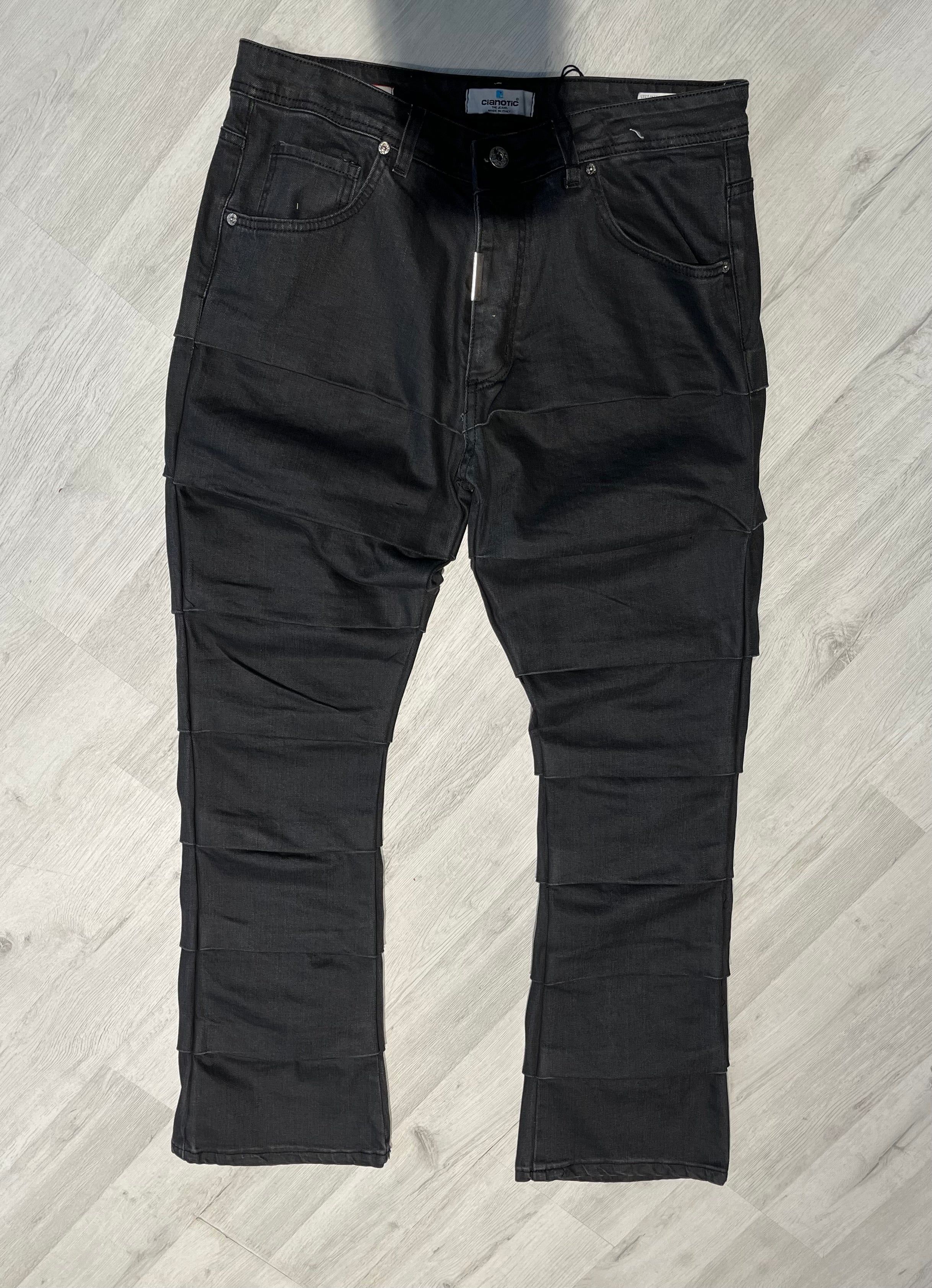 Jeans Uomo Cianotic – Denim Nero con Dettagli a Fasce