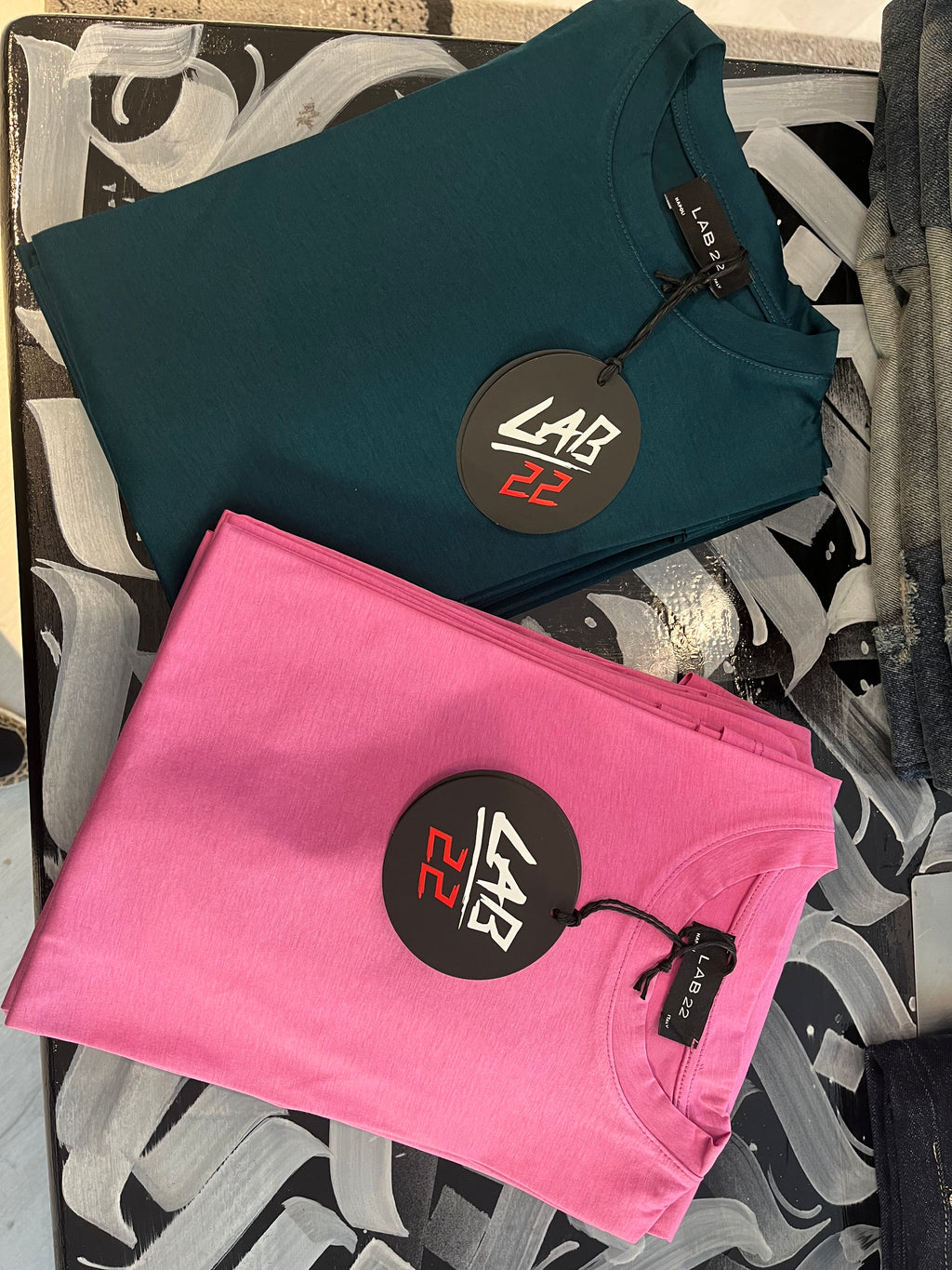 T-Shirt Essential Premium – LAB 22