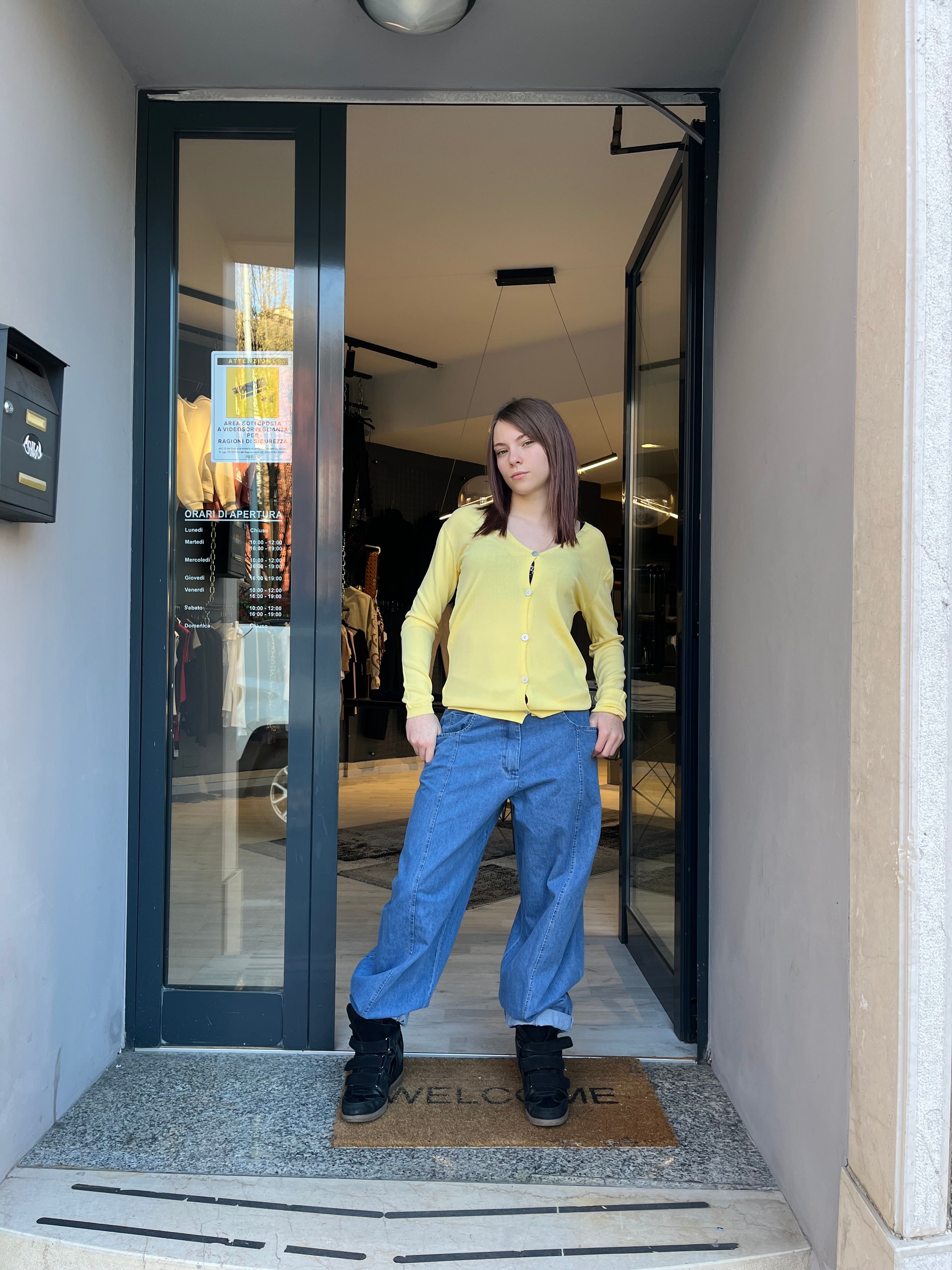 Cardigan manica lunga con scollo a V