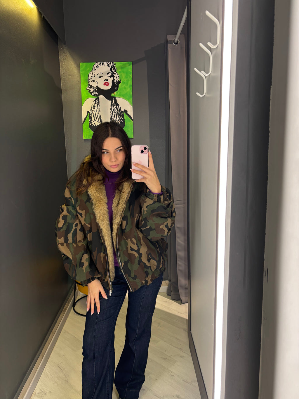 Giacca Camo Oversize con Pelliccia – Lumina Fashion