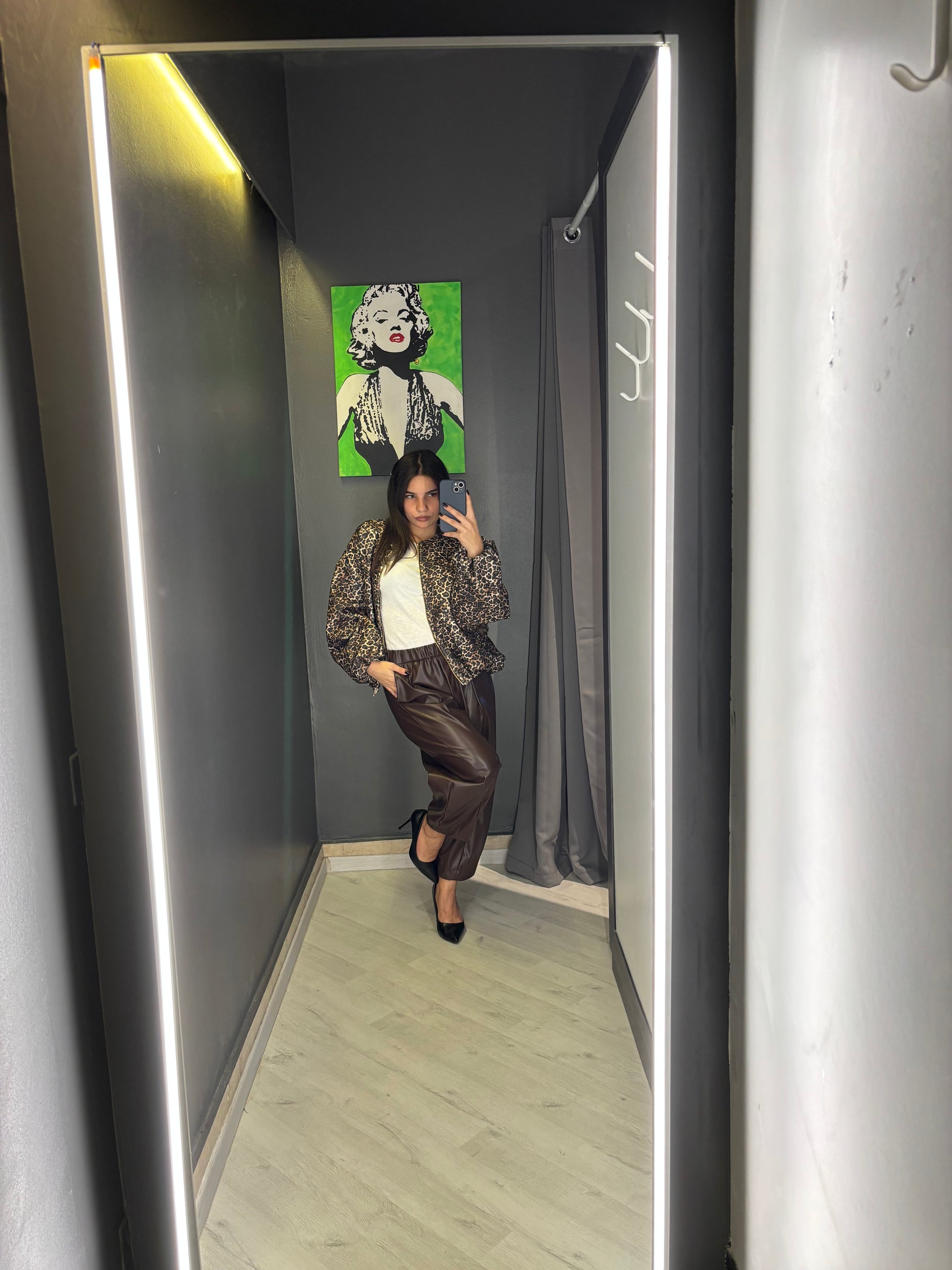 Pantaloni in Ecopelle Chocolate – Stile Urban Chic