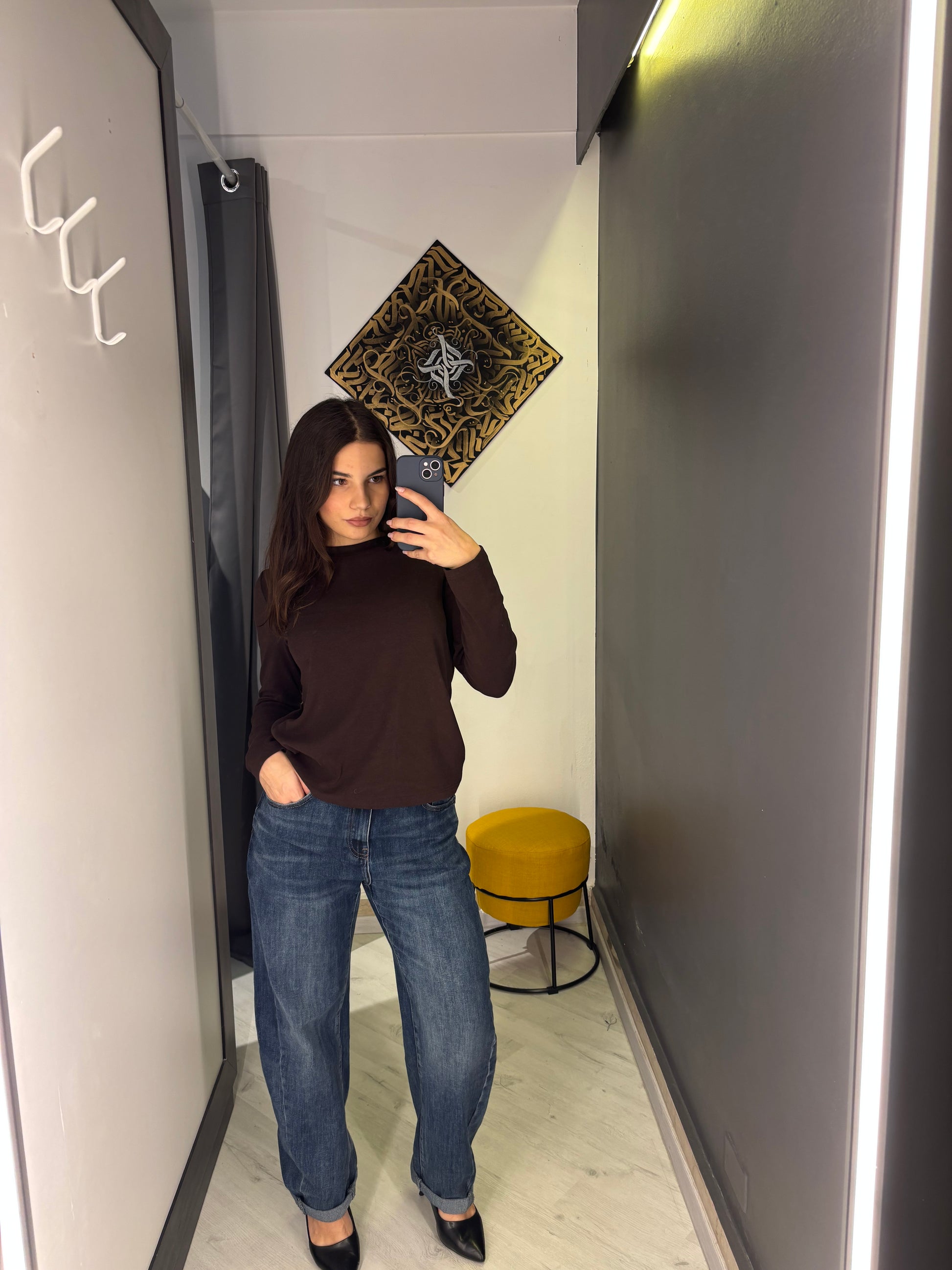 Maglia Morbida a Maniche Lunghe – Chocolate Basic