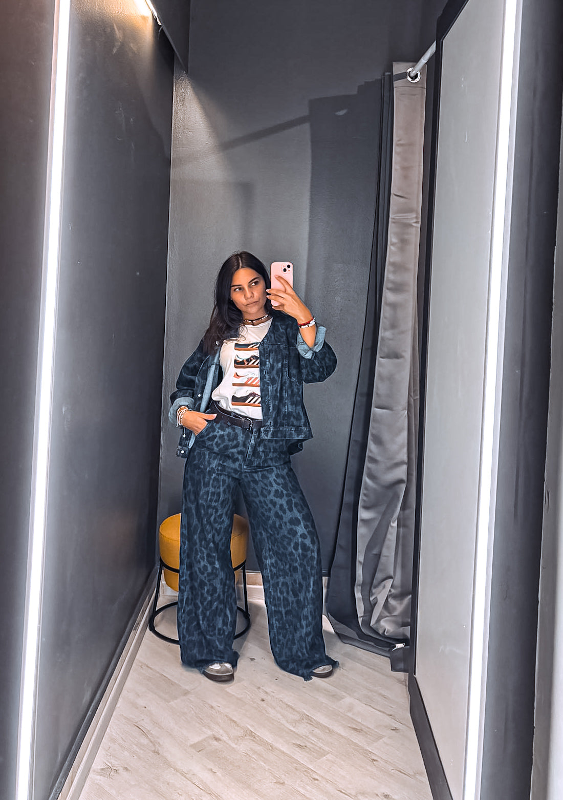 Completo Donna Denim Leopardato – Giacca Oversize & Pantaloni Wide Leg