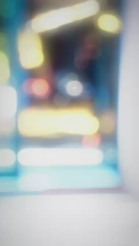 Blazer Oversize a Righe Bianche – Power Chic Edition